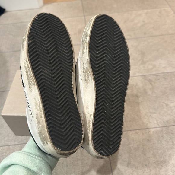 Golden Goose Sneakers - Picture 9 of 10